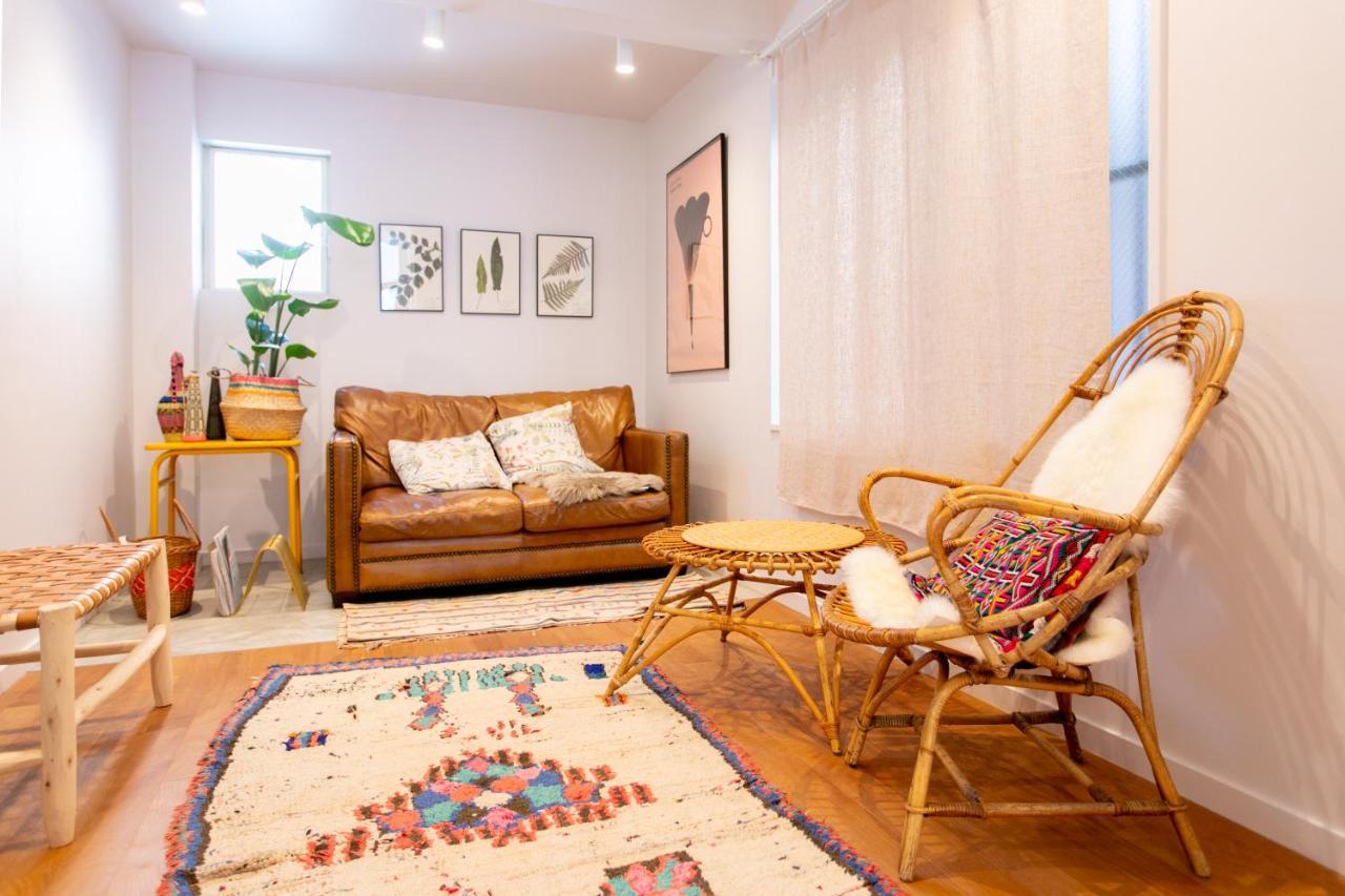 Villa Bonjour Maison à Fukuoka  Extérieur photo