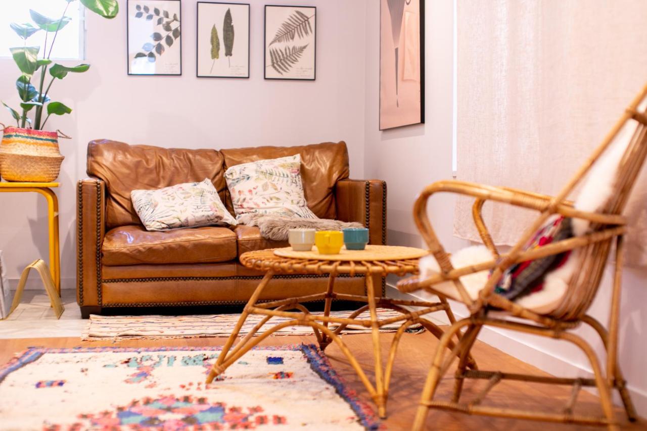 Villa Bonjour Maison à Fukuoka  Extérieur photo